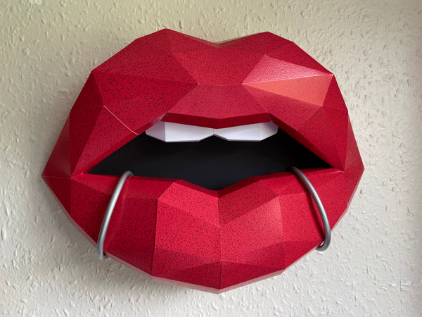 Red Card Lips With Piercings 37 cm wide Wall Decoration Beauty Tattoo Piercing studio