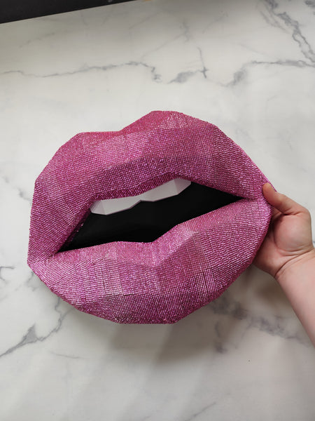 Diamond 💎👄 Card-paper lips 37cm wide