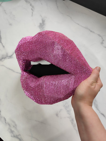 Diamond 💎👄 Card-paper lips 37cm wide