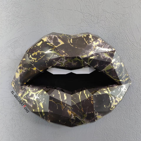 Black Marble/Gold Card Lips 37cm Wall Decoration