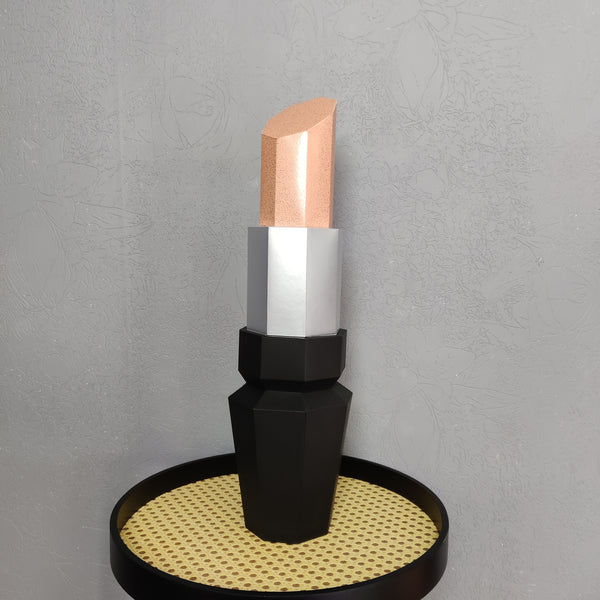 Nude Card Lipstick 45 cm Decoration Beauty salon