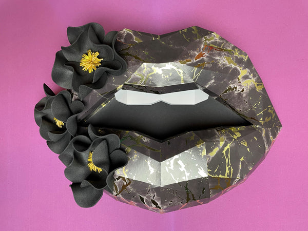 Black Marble/Gold paper lips 37cm wide with flowers Wall Decoration