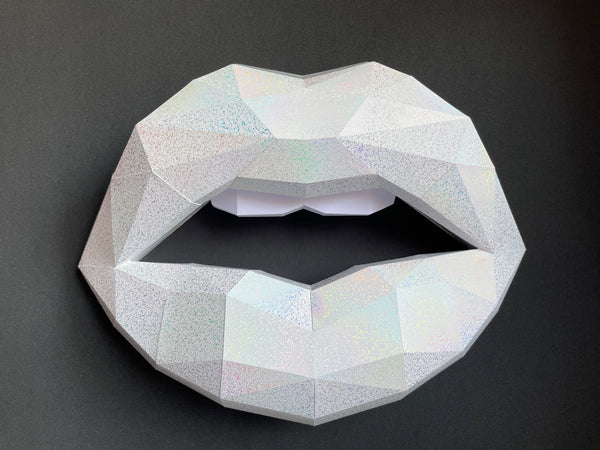 White Rainbow Card paper Lips 37cm Wall Decoration